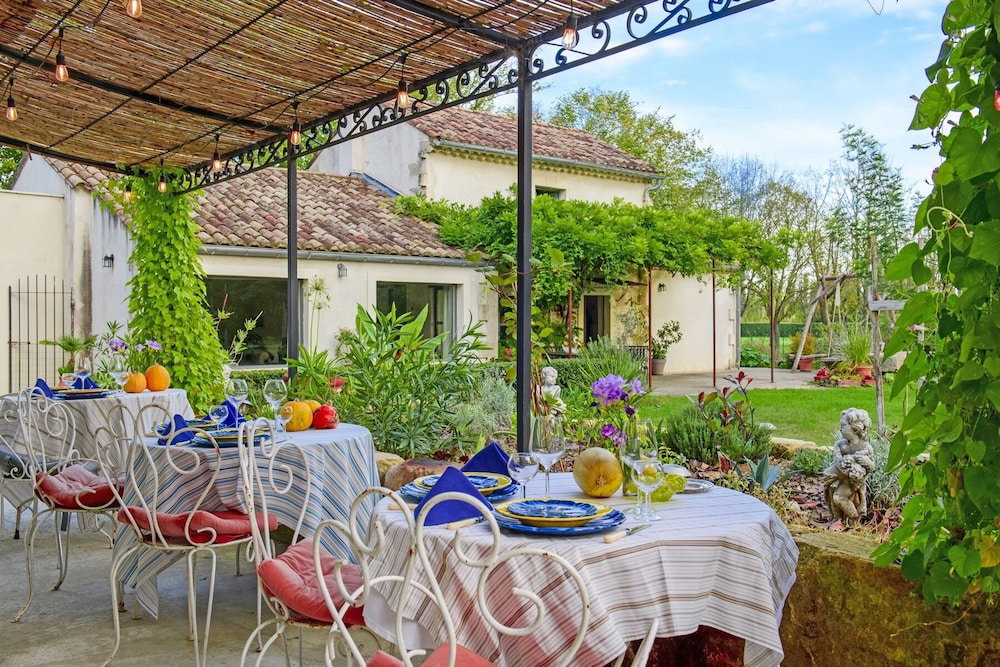 Bastide De Bellegarde