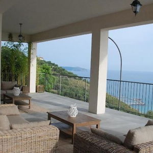 Sejur Santo Mercurio Country House vacanta Pisciotta