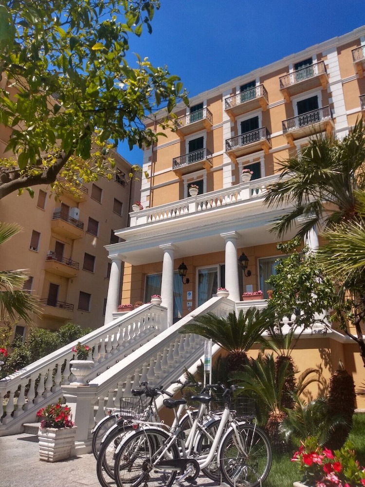 Hotel Morandi