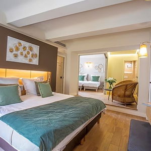 Hotel Beau Clocher cazare Saint-Tropez
