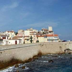 Hotel Grand 2 Pièces Rénové Climatisé, Vieil Antibes, Proche Port cazare Antibes