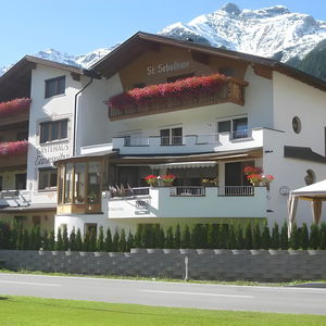 Hotel Appartement Pension St. Sebastian cazare Pettneu