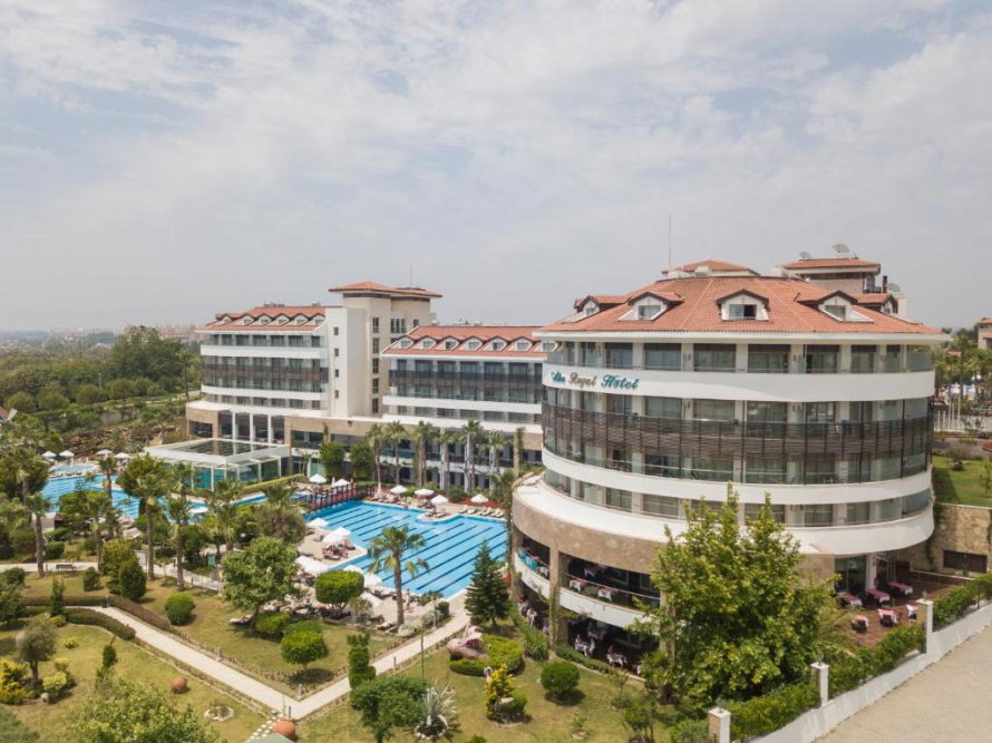 dal travel Alba Royal Hotel
