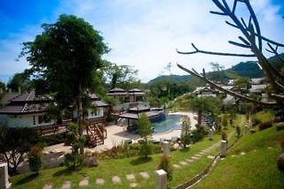 Hotel Thai Modern Resort