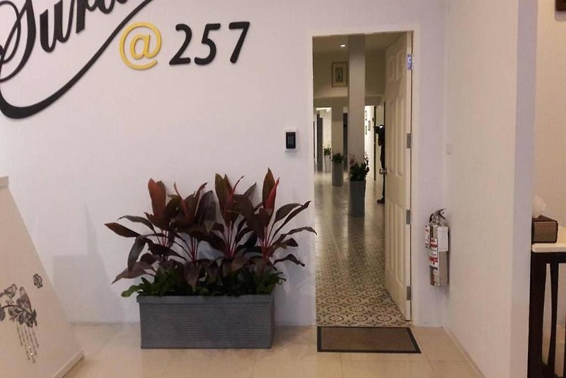 Surachet At 257 Boutique House