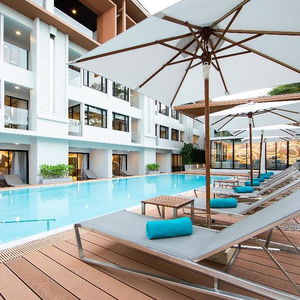 Hotel Liv Hotel Phuket Patong Beachfront cazare Kathu