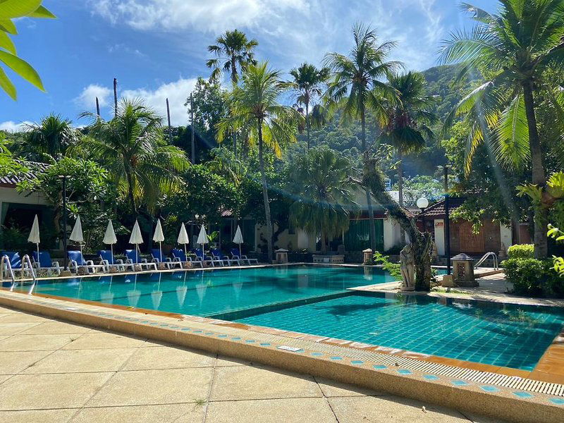 Hotel Garden Home Kata