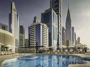 Hotel Towers Rotana cazare Dubai