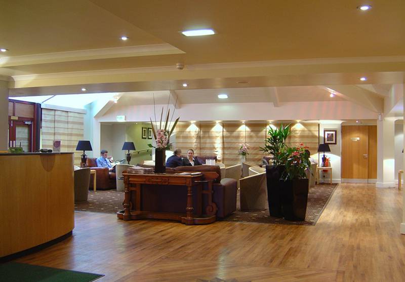 Holiday Inn Express Edinburgh Airport (Ex Quality Edinburgh Airport Hotel)