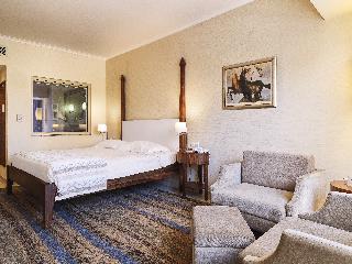 dal travel Alexander The Great Beach Hotel