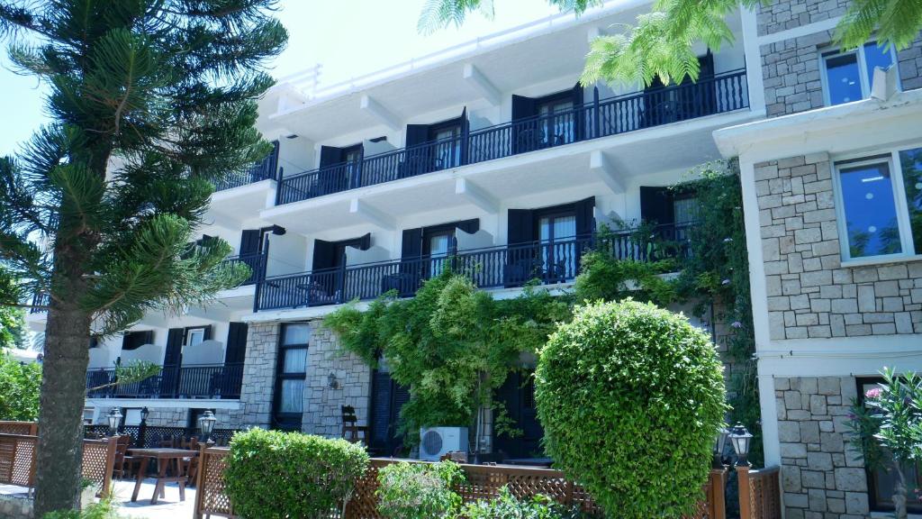 dal travel Dionysos Central Hotel