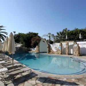 Sejur Dionysos Central Hotel vacanta Paphos