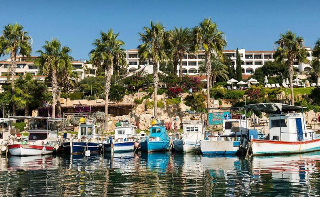 Hotel Coral Beach Hotel And Resort