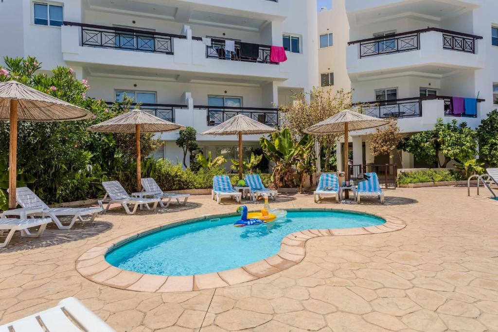 Hotel Artemis Cynthia Complex