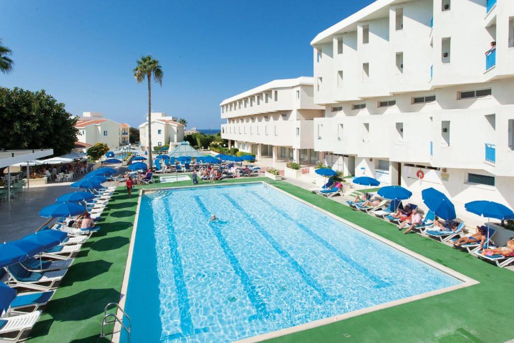 dal travel Kissos Hotel