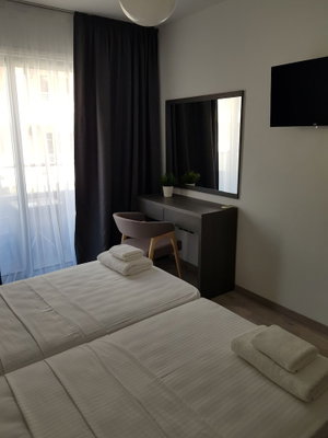 Hotel Les Palmiers Petrou Apartments cazare Larnaca