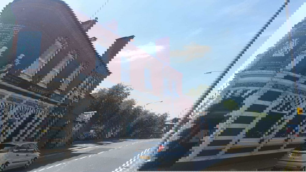 Hotel Shanahans B&B With Sports Bar