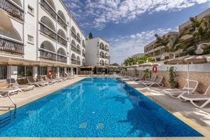 Hotel Cactus cazare Larnaca
