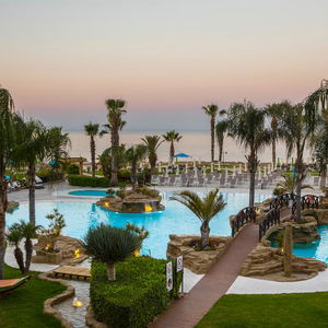 Hotel Leonardo Cypria Bay cazare Paphos