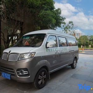 Hotel Greentree Inn Express Shanghai Disneyland Metro cazare Shanghai