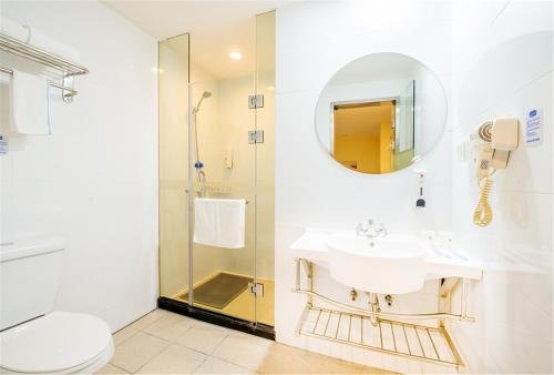 Hotel Hanting Hotel Shanghai Zhenjin Road