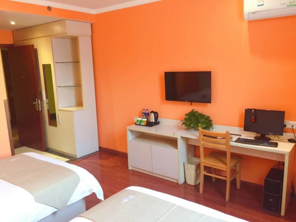 Hotel Greentree Inn Shanghai Songjiang District Sijing Town Sijing Metro Station Express Hotel