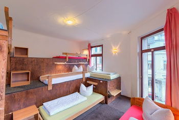 Hotel Hostel Lollis Homestay Dresden
