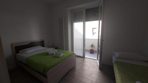 Marconi Rooms And Apartments