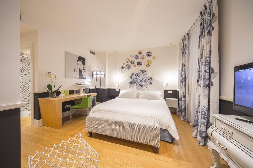 Cinque Luxury Rooms
