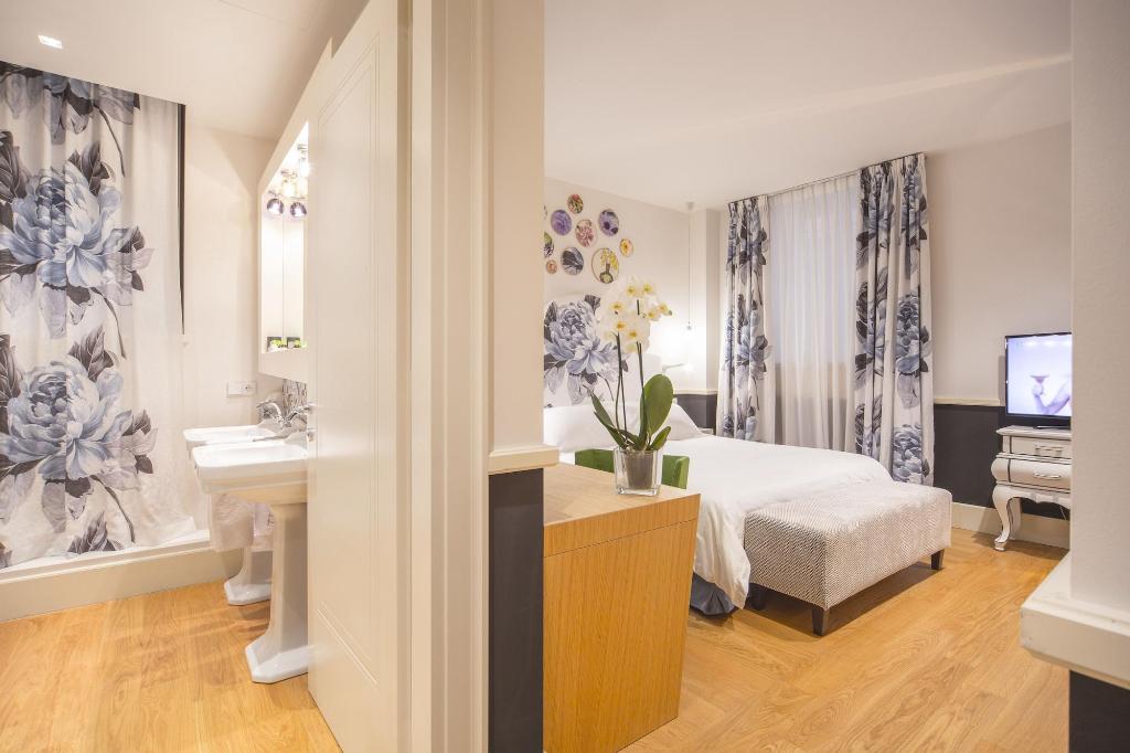 Cinque Luxury Rooms