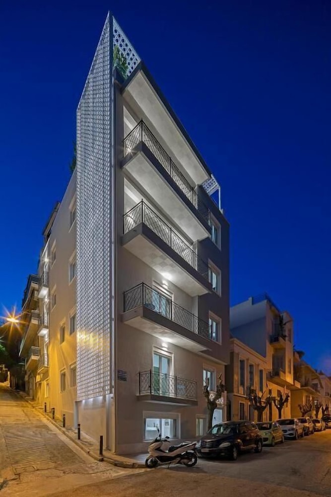 Acro Urban Suites