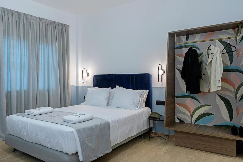 Acro Urban Suites