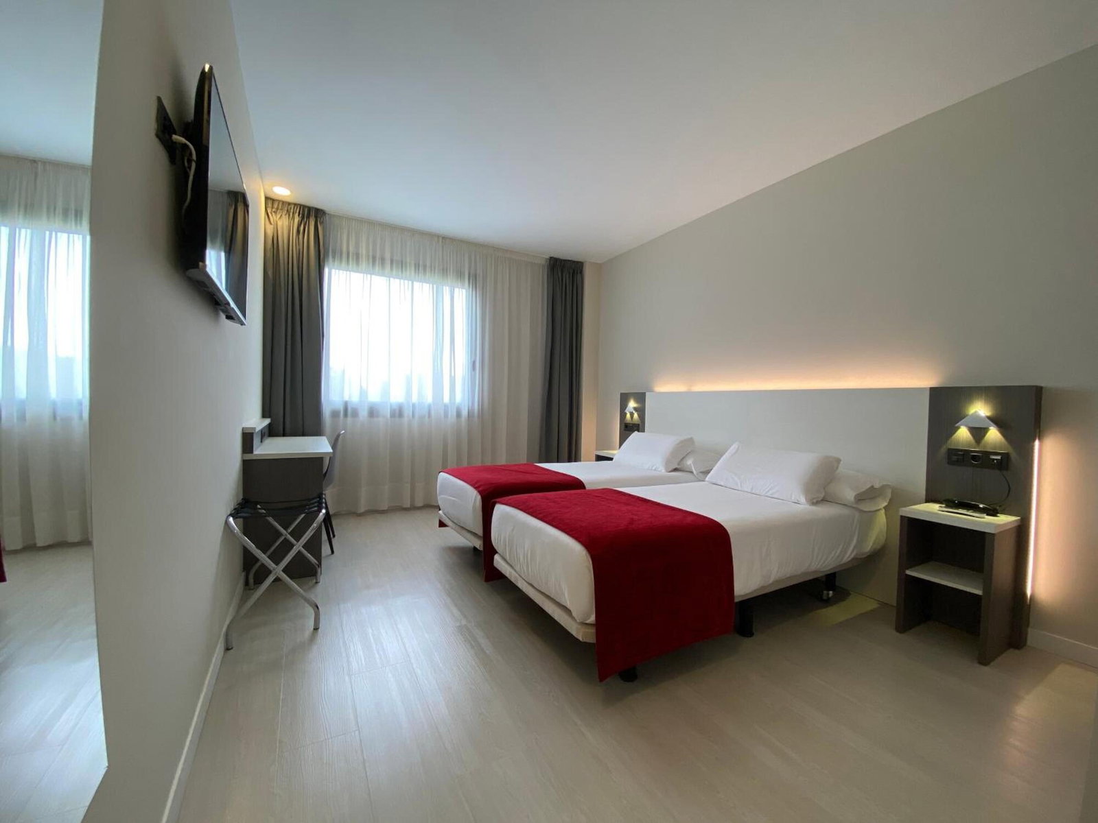 Hotel Hotel New Bilbao Airport