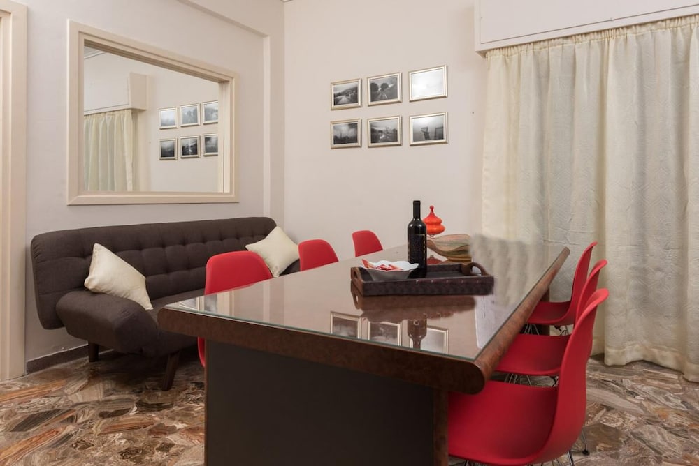 Hotel Sea View City Apartment