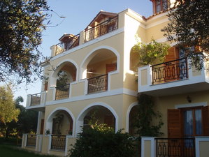 Hotel Kavos Psarou Studios & Apartments cazare Zante Town
