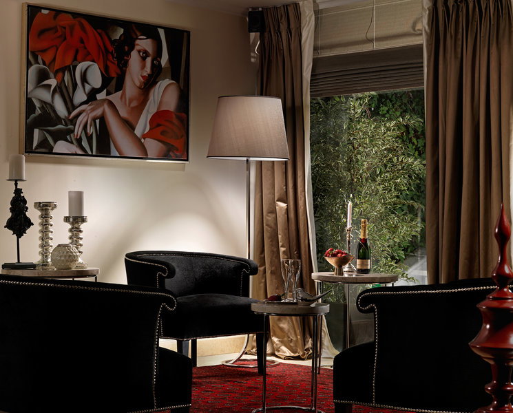 dal travel Best Western Plus Embassy Hotel