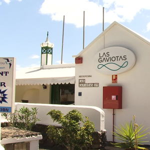 Hotel Apartamentos Livvo Las Gaviotas cazare Lanzarote