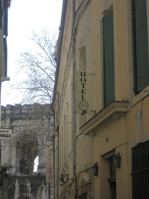 Hotel Hôtel De L'Amphithéâtre cazare Nimes