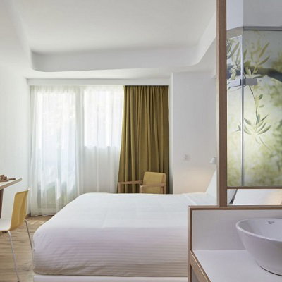 Olive Green Hotel