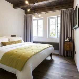 Hotel Goldenstern Townhouse cazare Bolzano