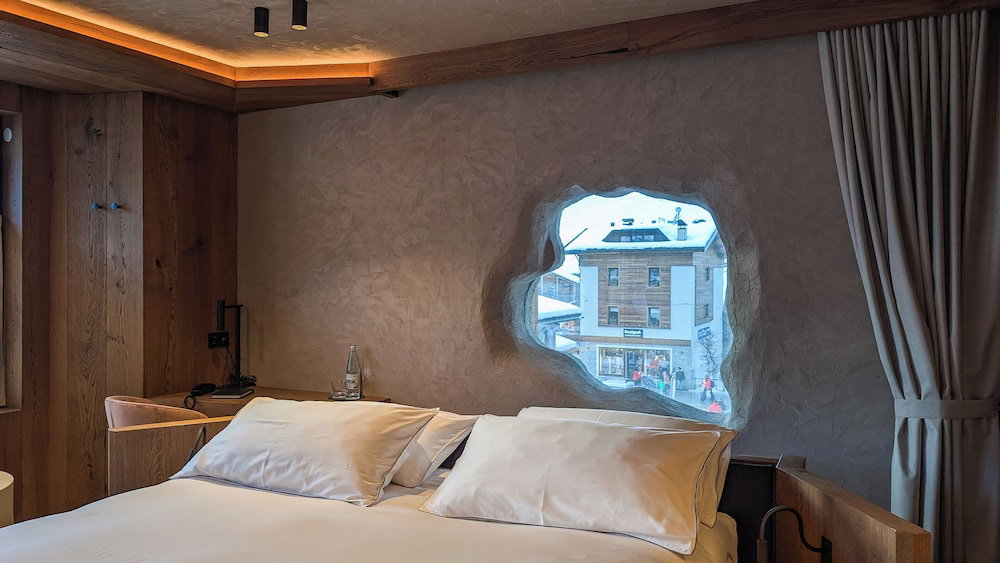 Mohe Boutique Hotel