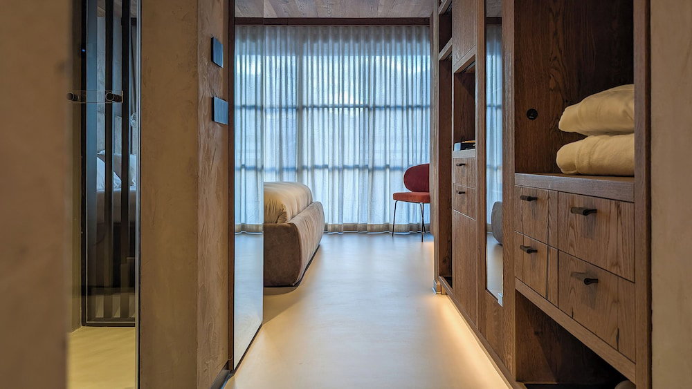 Mohe Boutique Hotel