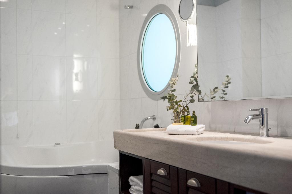 dal travel Athenian Callirhoe Hotel