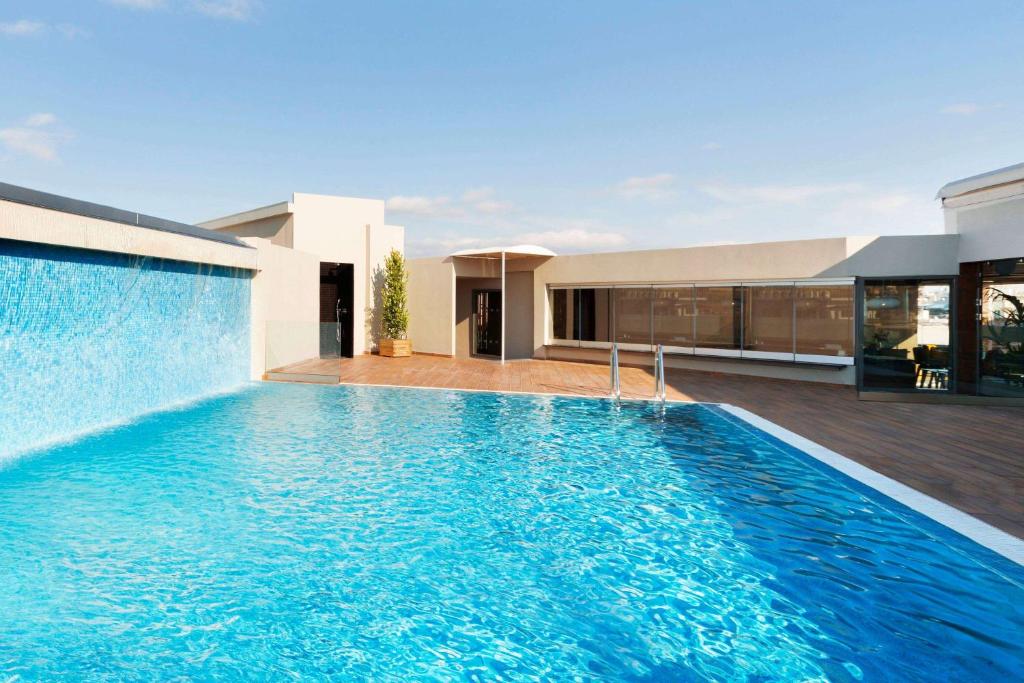 dal travel Wyndham Grand Athens