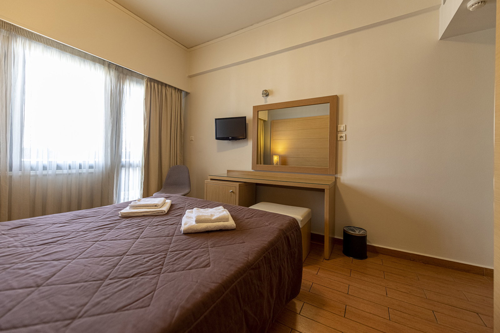 Parnon Hotel