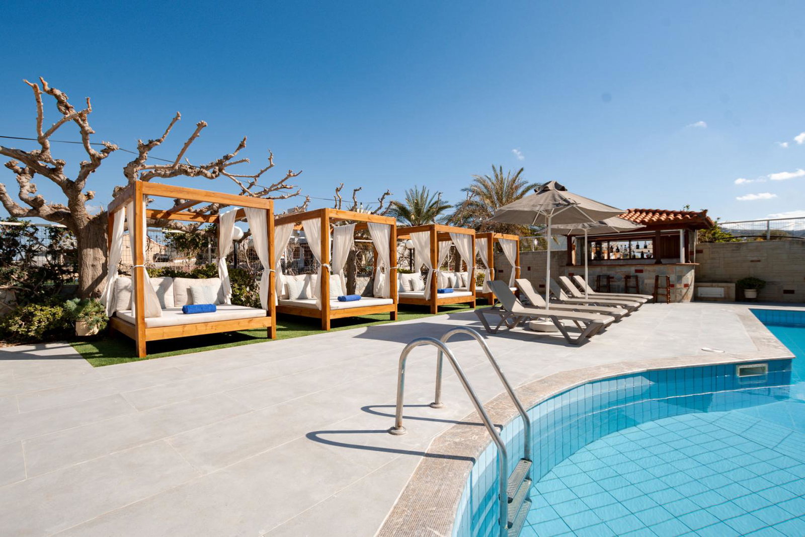 Dimitra Hotel (Kokkini Hani)