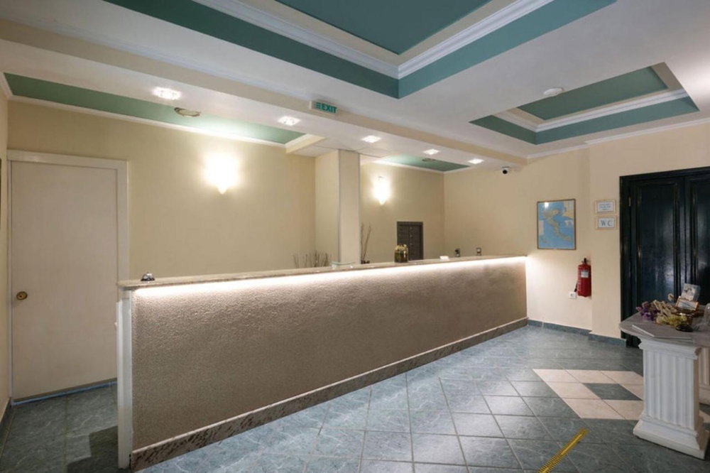 Galaxias & Eyan Hotel