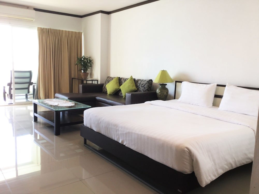 View Talay 6 Pattaya Beach Condominium By Pat42