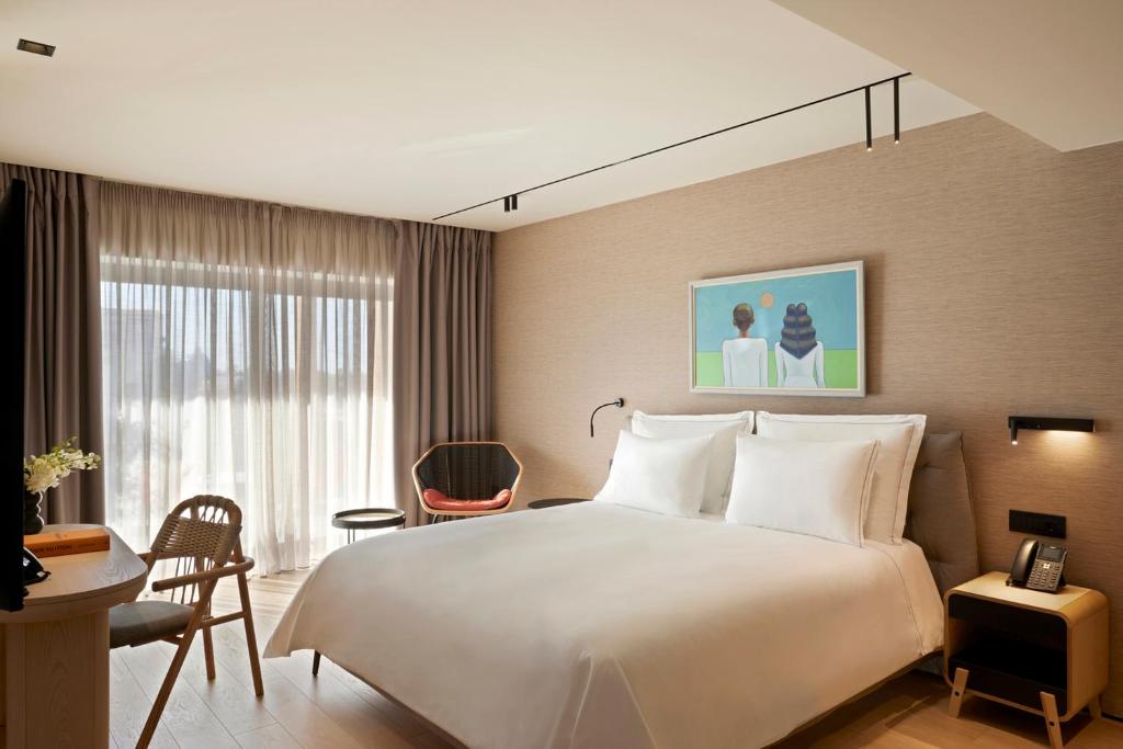 Dusit Suites Athens