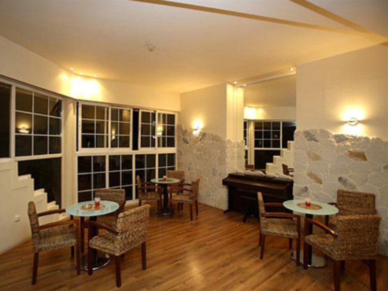 Dusit Suites Athens